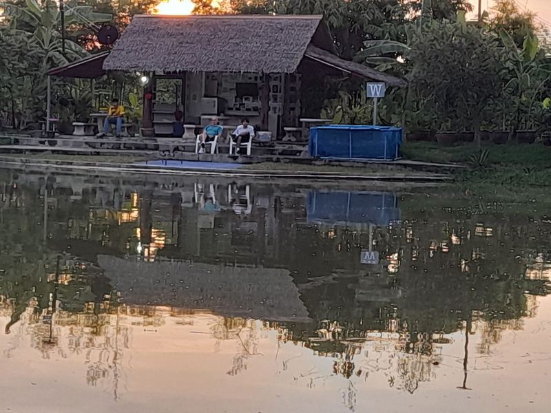 Main hut (west side) at Buriram Monster Fishing Park